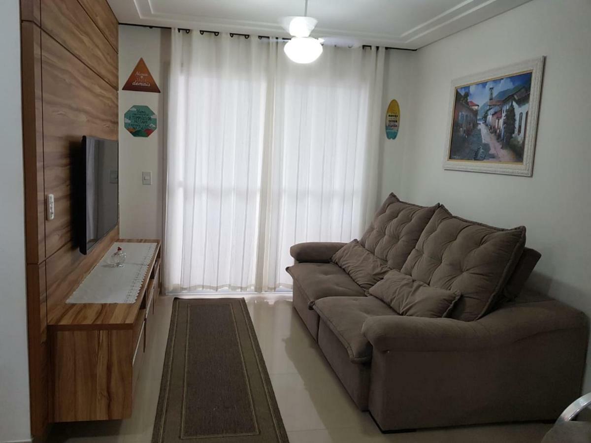 Praia Do Morro - Guarapari - Apto 2 Quartos Com Internet - Piscina - Ar Split - Edificio Gil Nogueira Appartement Buitenkant foto